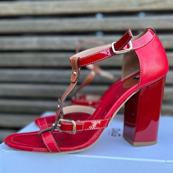 Dolce & Gabbana red leather sandals block heels - Picture 3 of 12